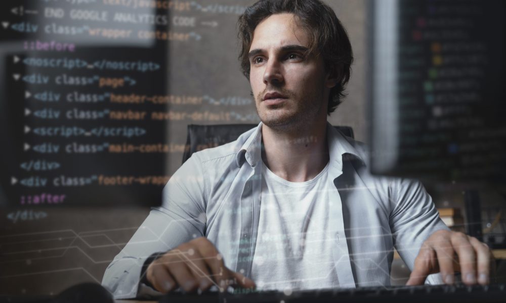 concepto-de-collage-html-y-css-con-persona (1)
